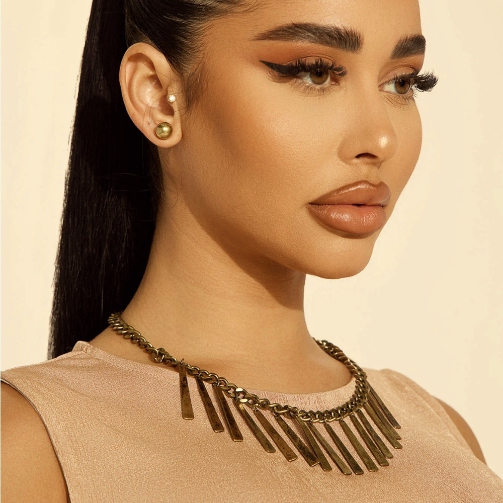 Integra Gold Necklace Set NEW 🏷️